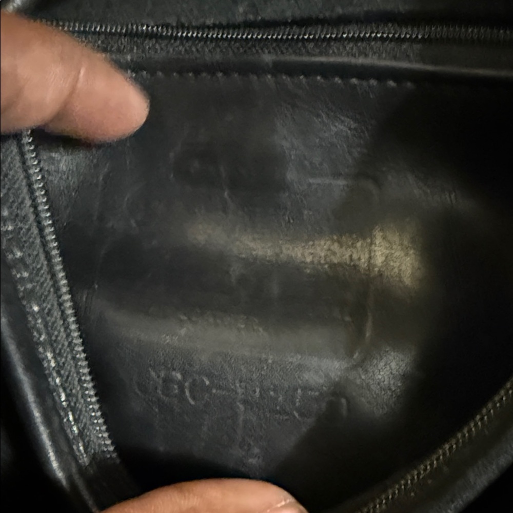 Vintage Coach bag, Crossbody number C6C – 4150